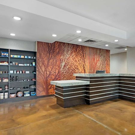 מדיסון Best Western Plus Lakeview Hotel מראה חיצוני תמונה