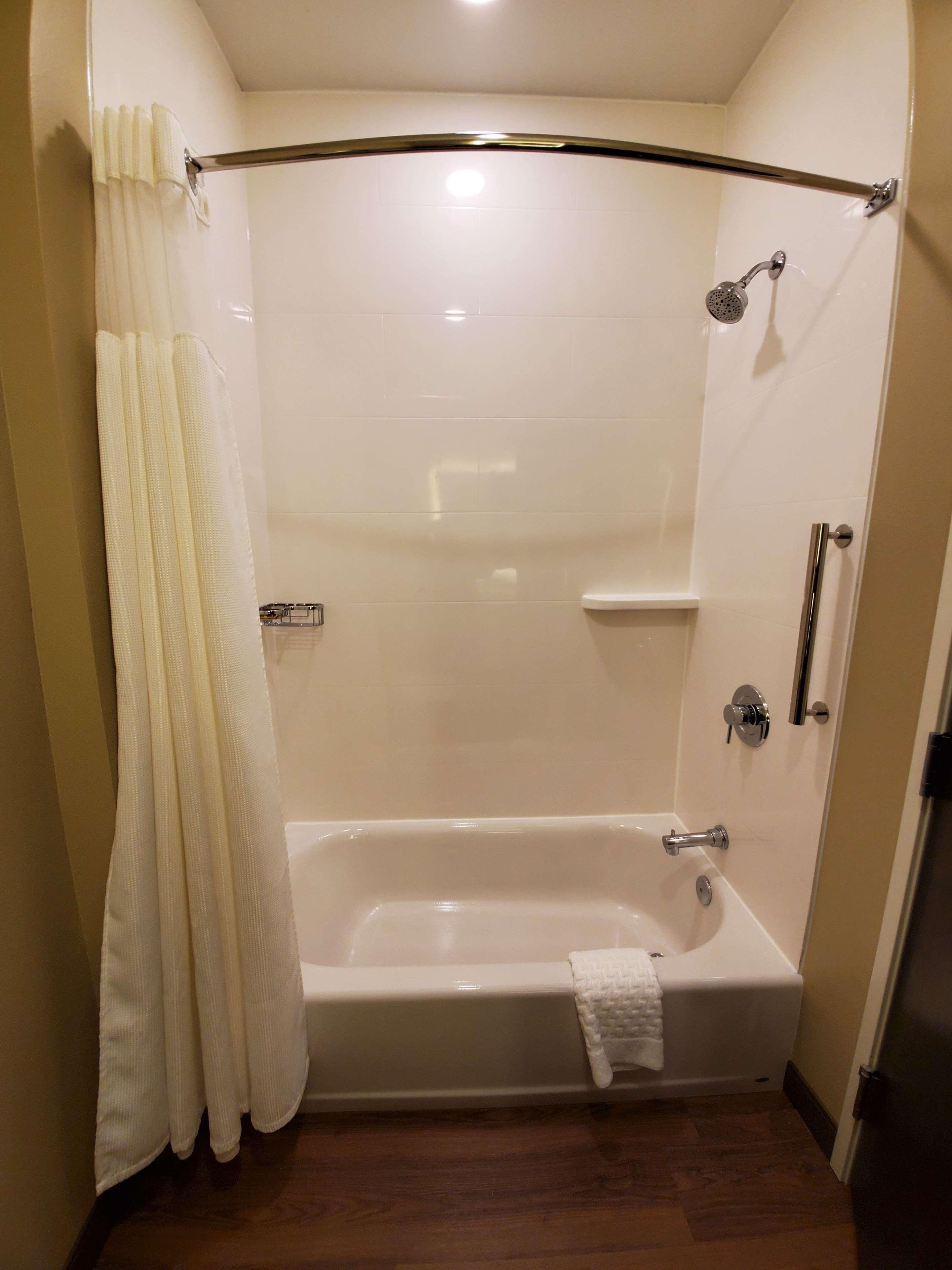 מדיסון Best Western Plus Lakeview Hotel מראה חיצוני תמונה
