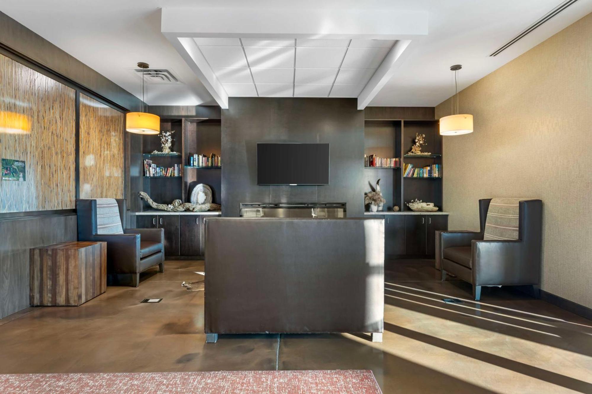 מדיסון Best Western Plus Lakeview Hotel מראה חיצוני תמונה